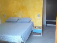 Spacious Double Room Right by the Sea Hotels in Pineto