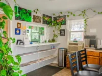 Travelier Motel Hotels in Macon