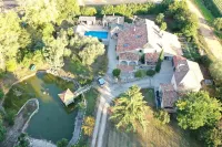 Le Bois de Montpouillan Hotel di Meilhan-sur-Garonne