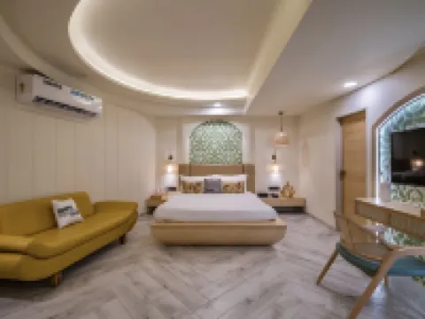 Roadies Rostel - Best Adventure Resort in Ahmedabad. Hotels in Kheda