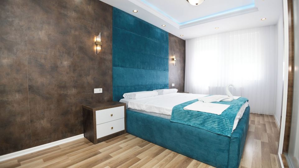 Dodona Apartments