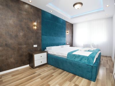Dodona Apartments