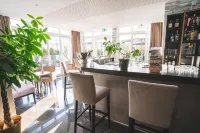 Myhome Hotel Winterthur Hotels in Brütten