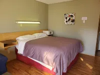 Stars Inn - Motel Hotels in Fort Saskatchewan