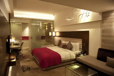 Maya Hotel