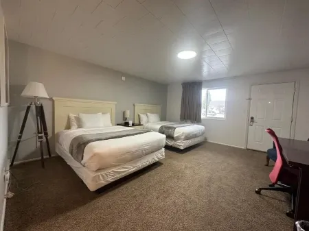 Fossil Butte Motel Отели в г. Кеммерер