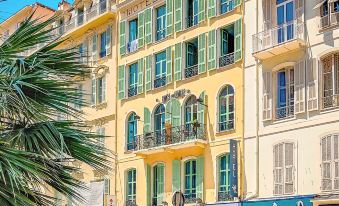 Hôtel du Centre, un hôtel Ammi