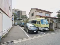 Hotel Fukui Castle - parking
