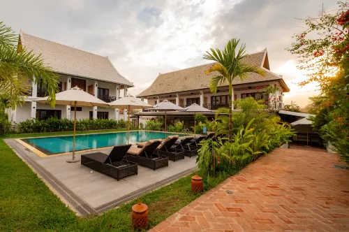 Madilao Hotels in Луангпрабанг
