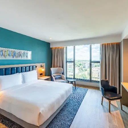 Hyatt House Nairobi Westlands Отели рядом с достопримечательностью «Торговый центр The Sarit Centre»