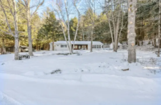 Expansive Nature Trails and Cozy Fireplace - Charming Serene Retreat