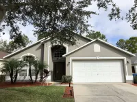 Gorgeous Serenity - Golf Course View, Modern Family Haven