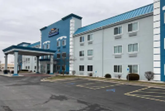 利奇菲爾德唄盟套房飯店 住宿飯店