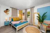 Heated Pool, Hot Tub and Game Room Fun - Stunning Retreat