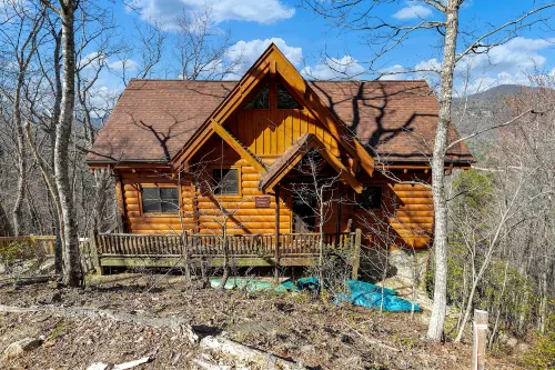 Long Range Views and Private Kayaks - Stunning Mountain Haven Hotels in Lake Lure