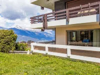 Hauts de Nendaz B OP Hotels in Conthey