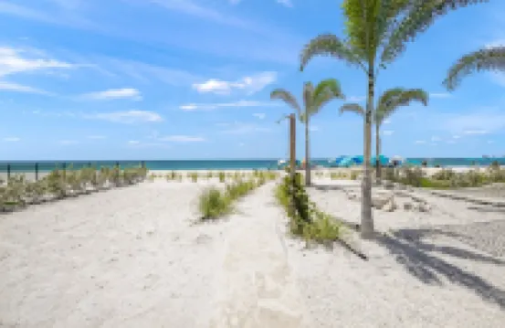 Luxury BEACHFRONT Beach House - Pool & Spa - Direct Gulf Access - Entire Home