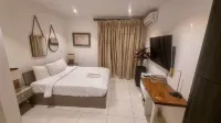 Embassy Gardens Luxury Suites Cpg
