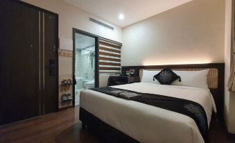 Momizi Hanoi 2 - Phan KE Binh