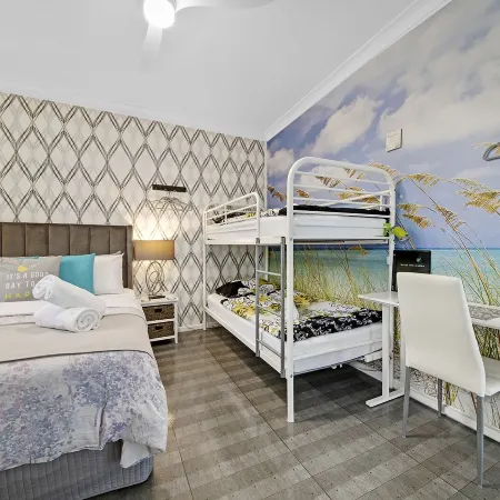 Coral Inn Boutique Resort Hotels in Yeppoon
