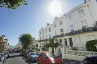 Brunswick Garden Studio - Patio - by Brighton Holiday Lets - 4 stjerner