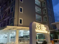 Icare Residence & Hotel Hotels near Bang Khae