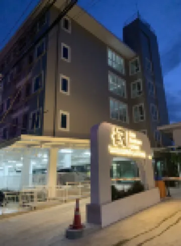 Icare Residence & Hotel Hotel berhampiran Bangkok Thonburi University