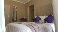 Luxury Heights B&B- Also Check "Wild Olive" - Wifi