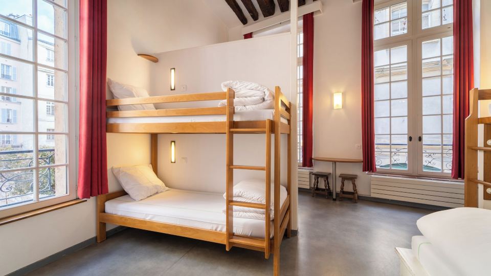 Mije Marais Hostel