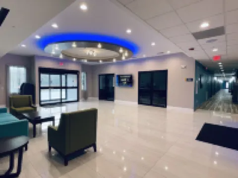 大湯博爾温德姆戴斯套房酒店 湯博爾酒店