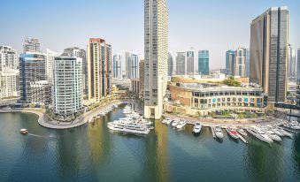 Mrne - Spacious Furnished Apartment