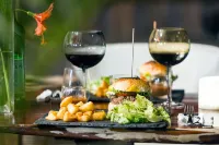 Villa F&B Hotels in Tierra Oscura