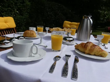 Le Noyer Résidence B&B Отели в г. Сент-Фуа-де-Лонга