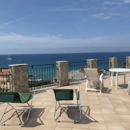 Sunflower Terrazza Panoramica