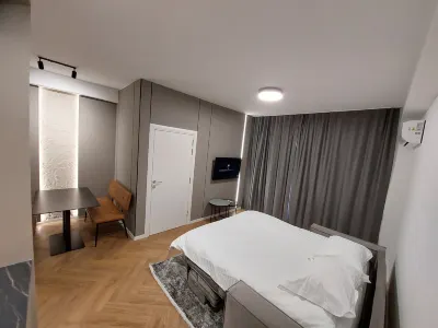 Executive Suites by Modern Living