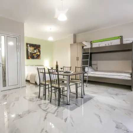 Del Sol #2 Meteora Luxurious Family Suites
