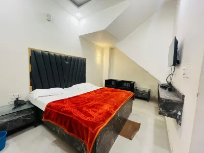 Roomshala 152 Hotel Sukoon