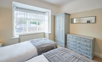 Host & Stay - Wardman Crescent
