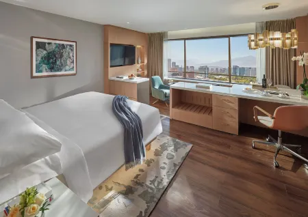 Mandarin Oriental, Santiago Отели рядом с достопримечательностью «Clinica Las Condes»