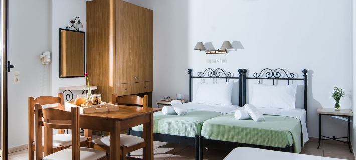 Newcastle Studios Hotels in Mália