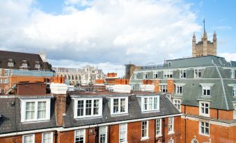 Hope House Residences by Aeria Apartments