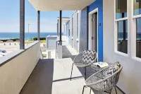 Pacific View Inn - Beach resorts