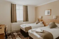 The Prince of Wales Hotel Berkeley, A38 M5 Hotels in Dursley