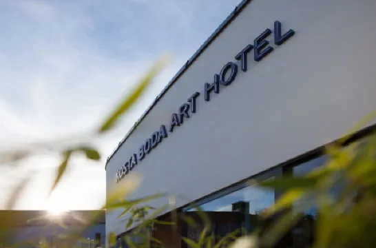 科斯塔博達藝術酒店