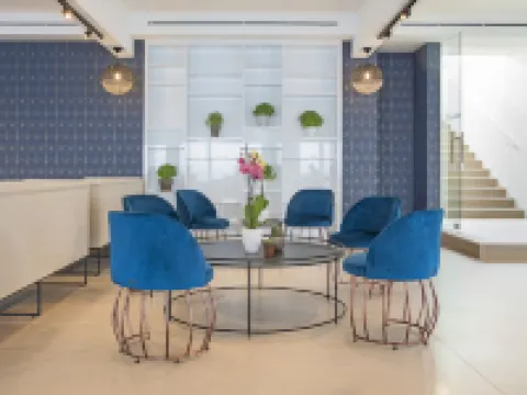 レイホテルコルフ ペラマのホテル