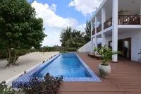 Kivuli Beach Resort Paje - Pools
