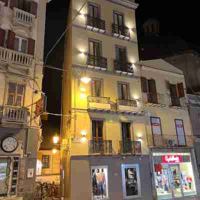 Studio Apartments Centro Storico Via Manno Hotel Exterior