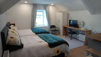 Windsor Hotel & Bar Hotels in 