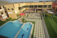 Cocktail and Dreams Hotel - ที่มีสระว่ายน้ำ