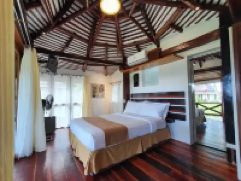 Caluwayan Palm Island Resort & Restaurant Hotels in Samar